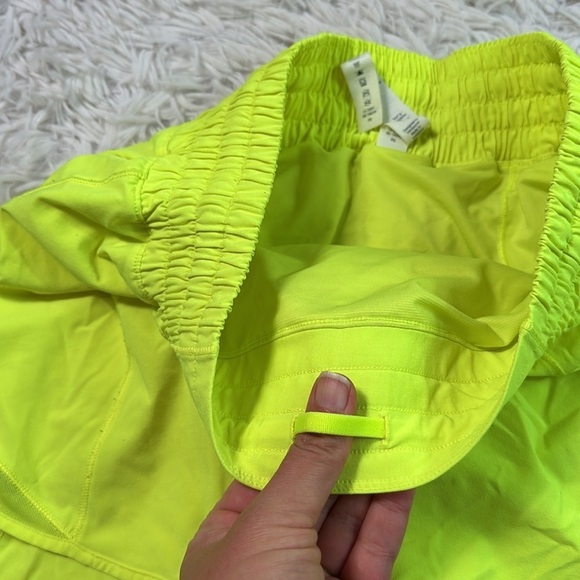 Lululemon Hotty Hot High-Rise Short 4" Highlight Yellow - Picture 2 of 6